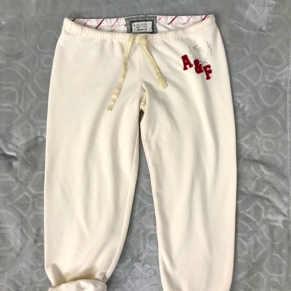 Abercrombie Cropped Sweatpants